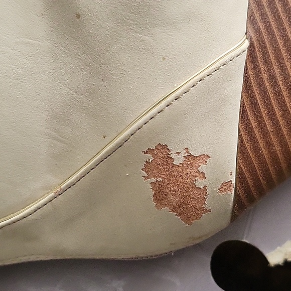 Jennifer Lopez wedged Reenae bootie worn twice. - Picture 4 of 8